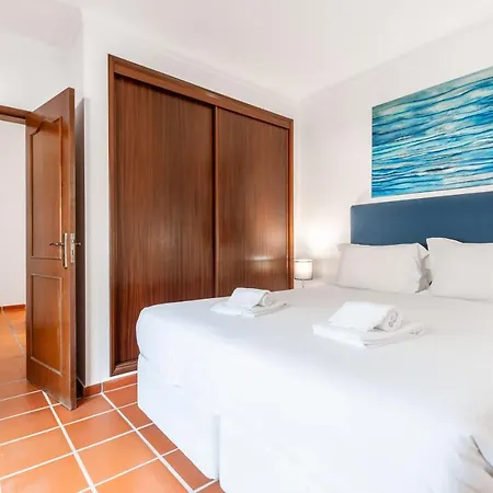 Apartment T2 D'el Rey *