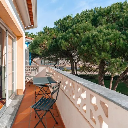 T2 D'el Rey Apartment *